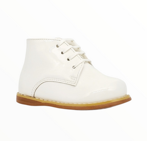 Classic Walkers - White Patent - Tippy Tot Shoes